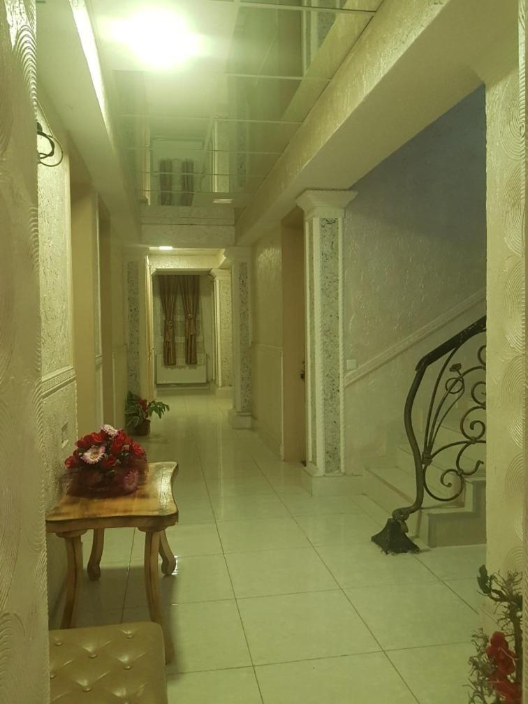 B&B Europa Hotel Kutaisi Exteriör bild