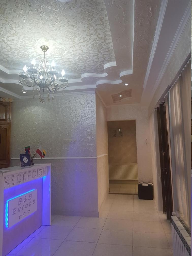 B&B Europa Hotel Kutaisi Exteriör bild