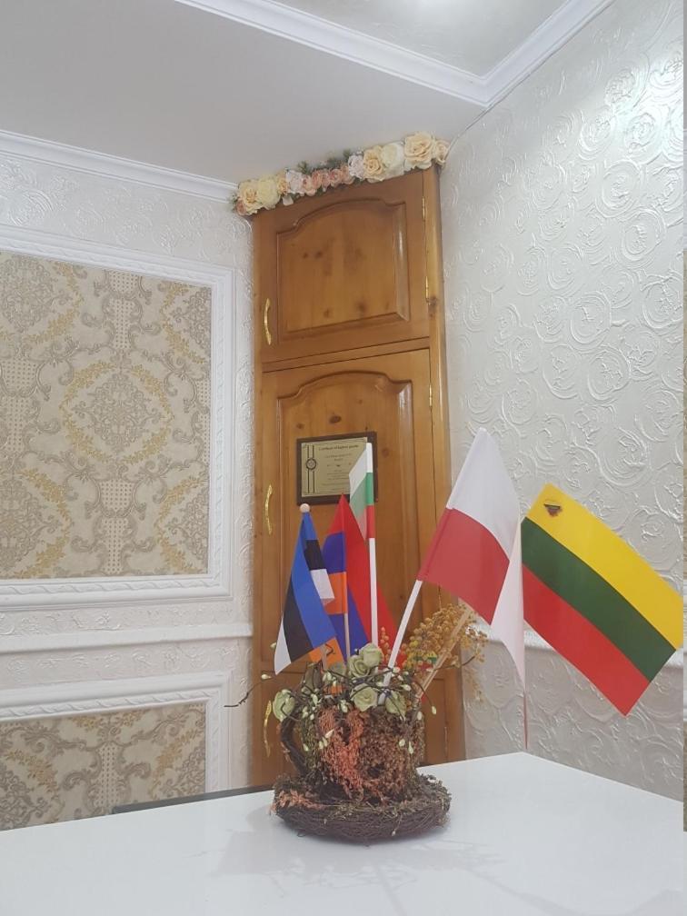 B&B Europa Hotel Kutaisi Exteriör bild