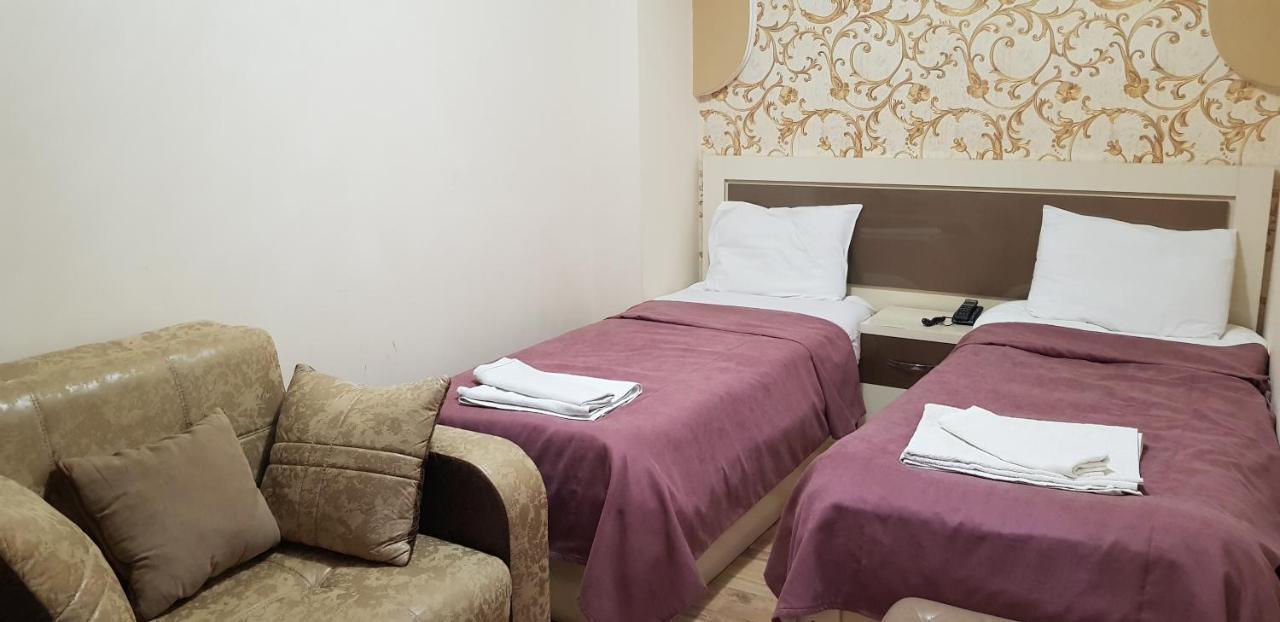 B&B Europa Hotel Kutaisi Exteriör bild